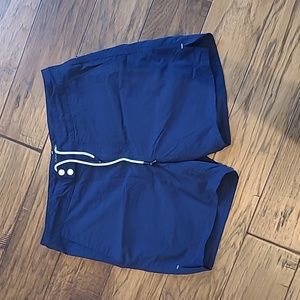 Men's Good Life Navy Blue Swim Trunks, Size 32 with 6 inch Inseam.